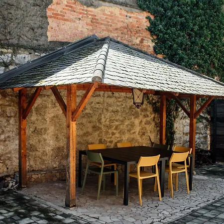 Zelna * 巴拉顿菲赖德